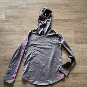 Girls under armour long sleeve shirt